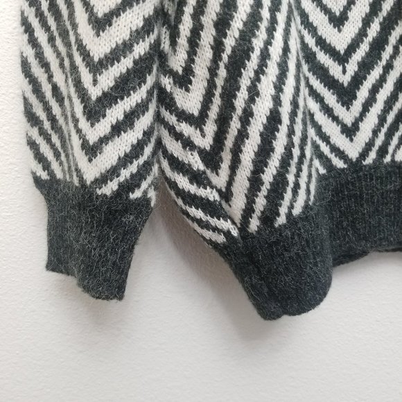 ANNE PINKERTON STUDIO Cozy Vintage Oversized Sweater XL Chevron - Picture 8 of 8